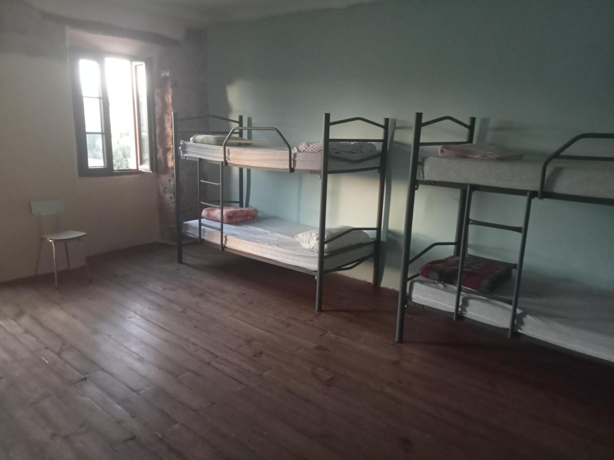 Albergue De Peregrinos Casa Nostra كاستروجايرز المظهر الخارجي الصورة