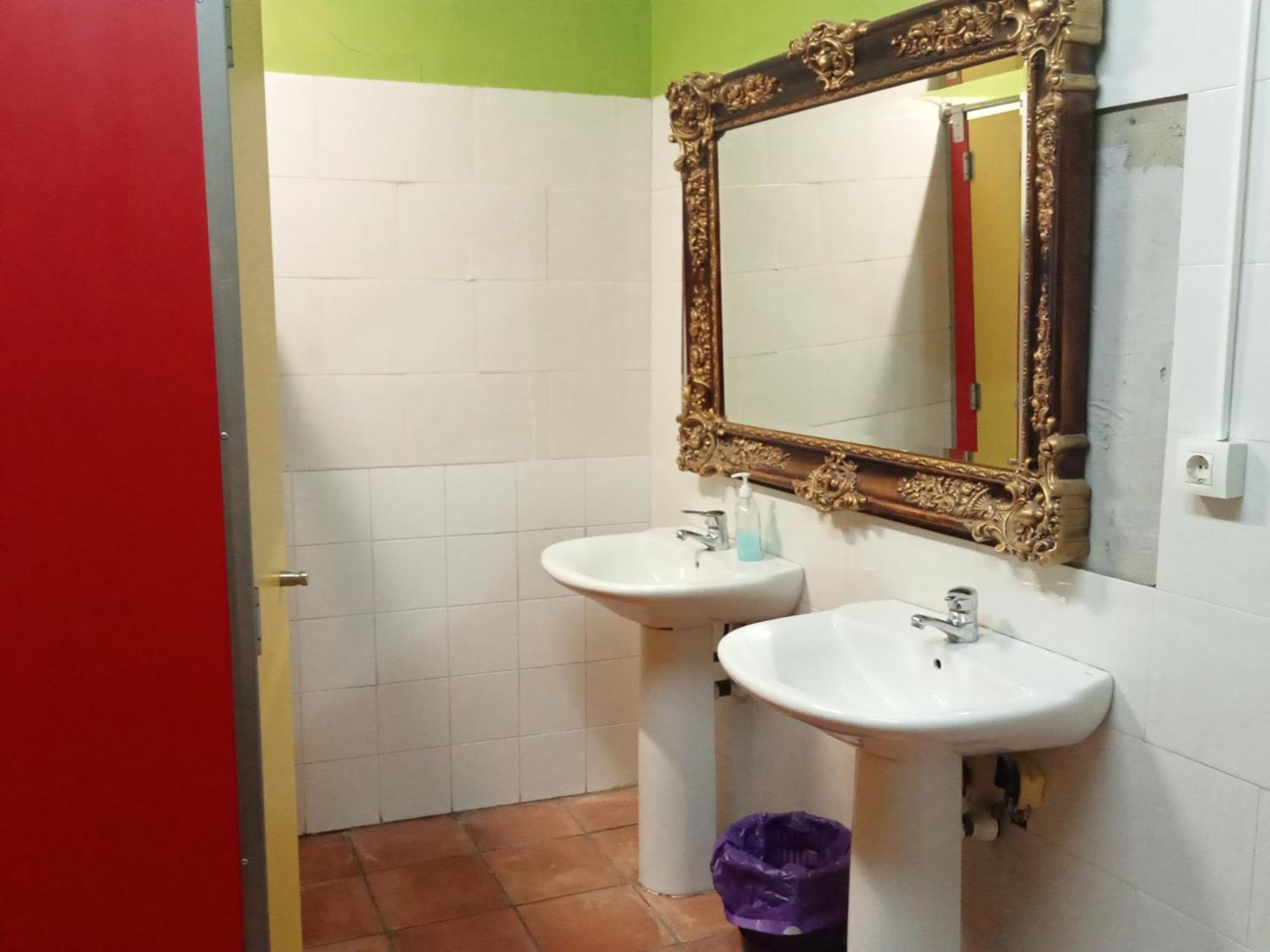 Albergue De Peregrinos Casa Nostra كاستروجايرز المظهر الخارجي الصورة
