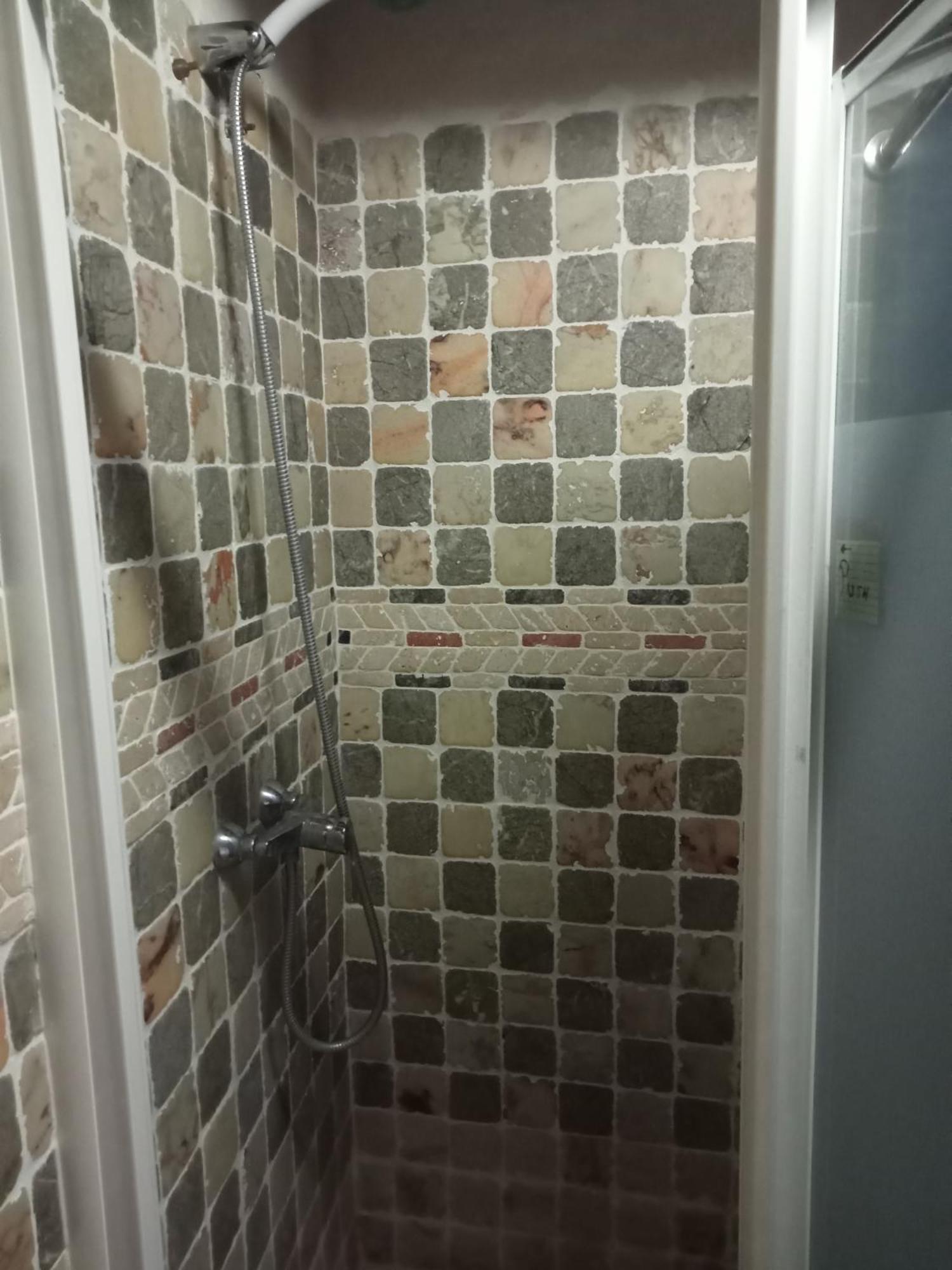 Albergue De Peregrinos Casa Nostra كاستروجايرز المظهر الخارجي الصورة