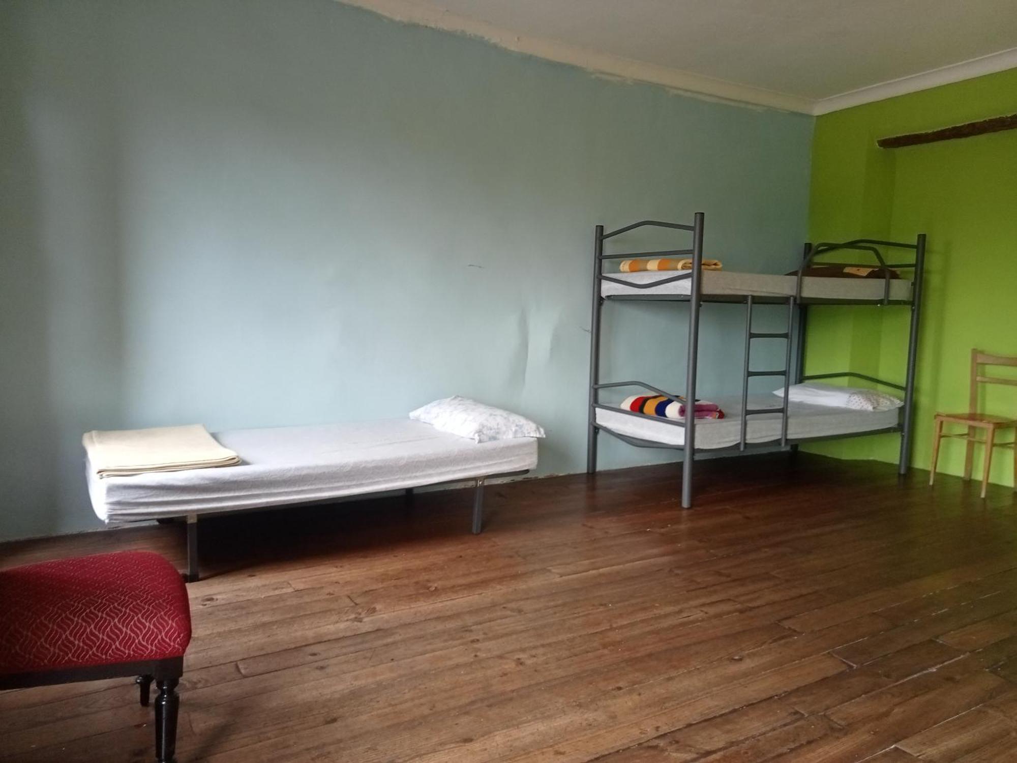 Albergue De Peregrinos Casa Nostra كاستروجايرز المظهر الخارجي الصورة