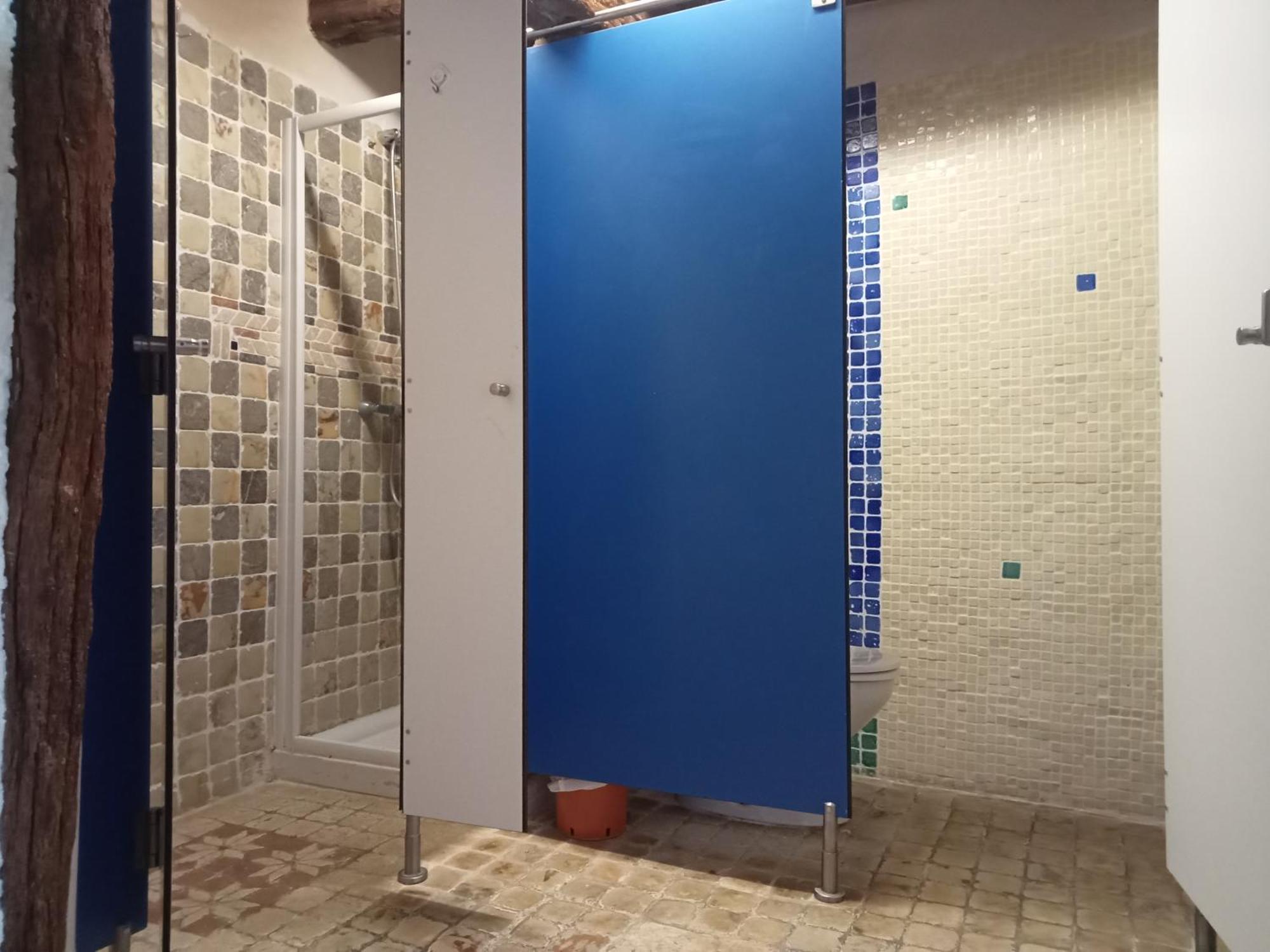 Albergue De Peregrinos Casa Nostra كاستروجايرز المظهر الخارجي الصورة